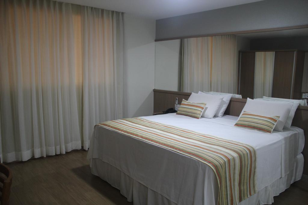 Pratti Hotel Linhares Exterior foto