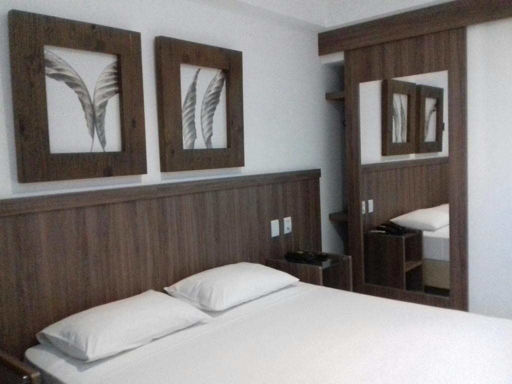 Pratti Hotel Linhares Exterior foto